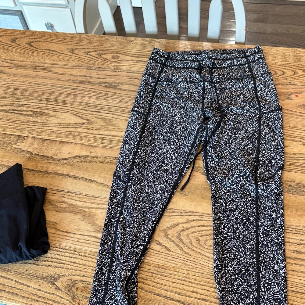 Stylish Black and White Women's Leggings